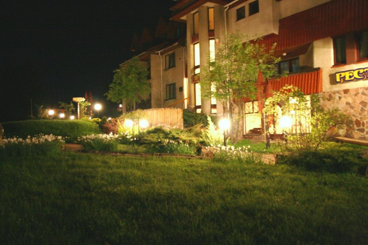 Hotel Perlyna Karpat Slawske Exterior foto