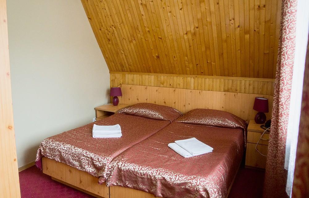 Hotel Perlyna Karpat Slawske Exterior foto