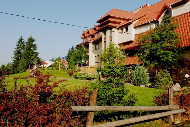 Hotel Perlyna Karpat Slawske Exterior foto