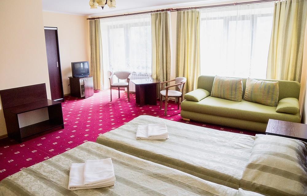 Hotel Perlyna Karpat Slawske Exterior foto
