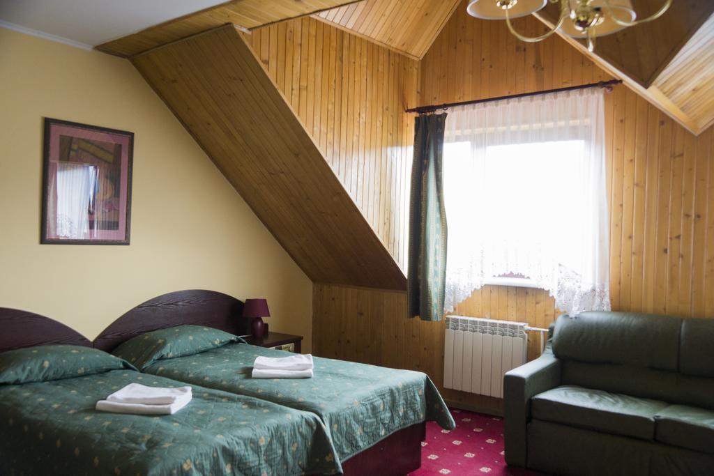 Hotel Perlyna Karpat Slawske Exterior foto